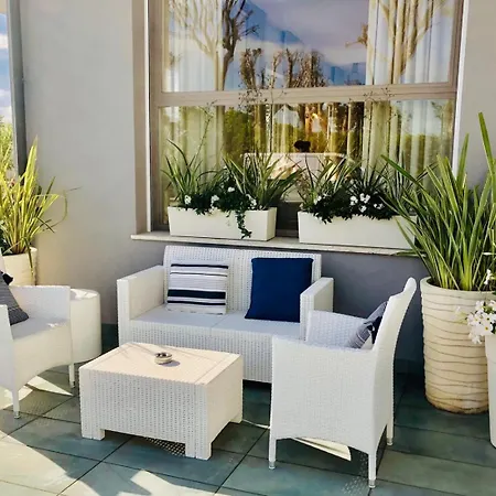 Via Mare 3* ミラノ・マリッティマ