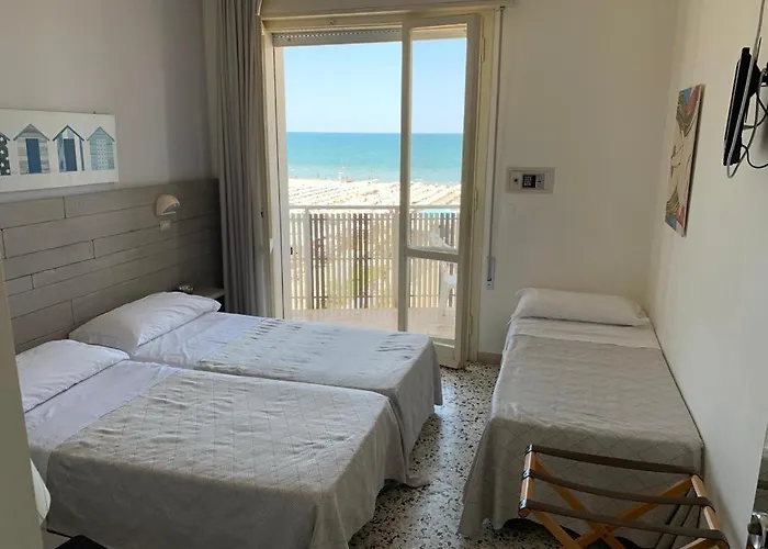 Via Mare Szálloda Milano Marittima