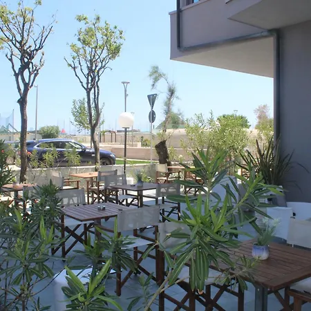 Via Mare 3* מילאנו מריטימה