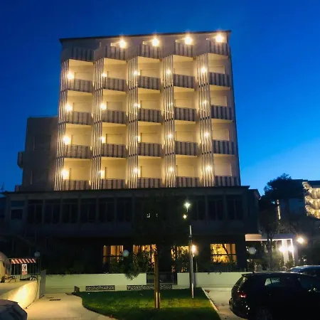 Szálloda Via Mare Milano Marittima