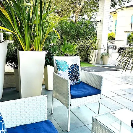 Szálloda Via Mare Milano Marittima