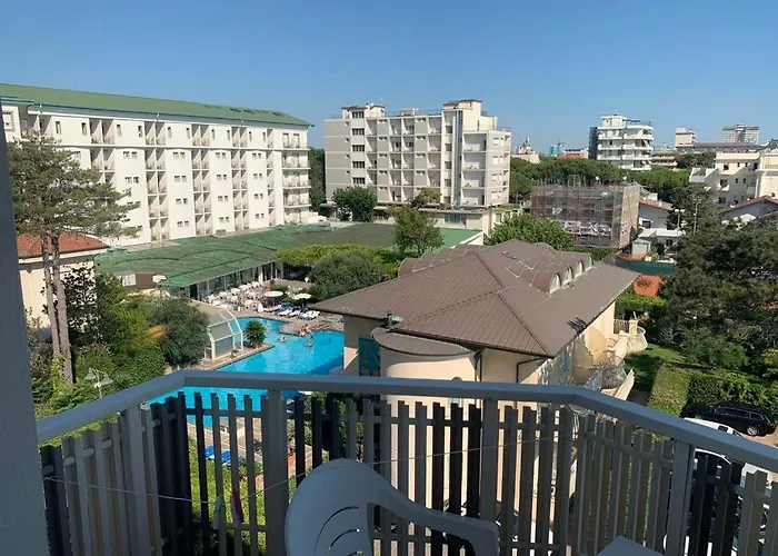 Via Mare فندق 3*